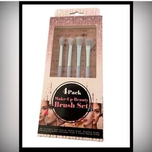 Make-Up Beauty Brush Set - 4 Pack